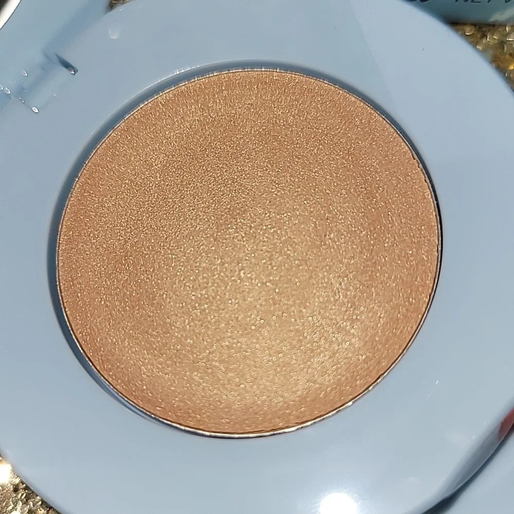 Stack the odds compact. - Picture 4 of 5